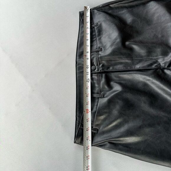 🎉5 for $45🎉 Old navy faux leather pants size 18 Tall black wide leg - Picture 9 of 13